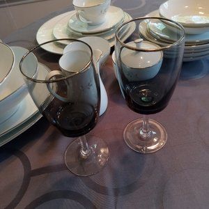 Vintage grey crystal stems w/platinum rims. No chips, etc Never used, kept in ca